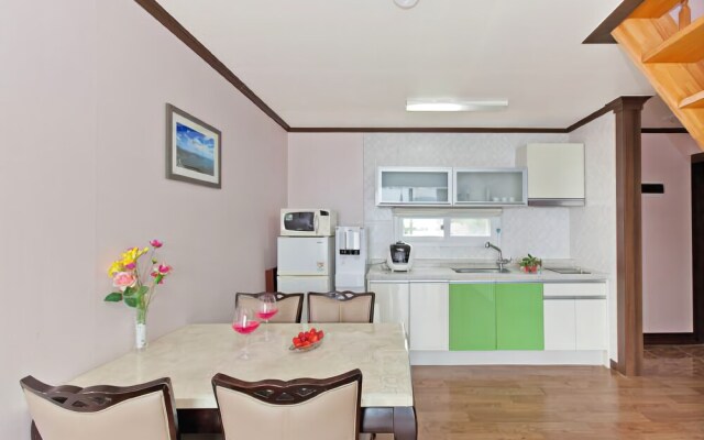 Geoje Eouleum Pension