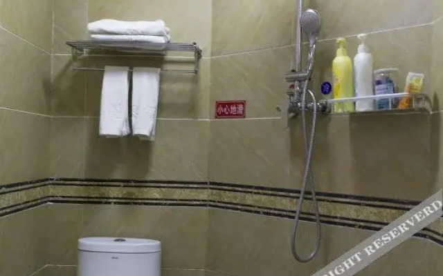 Tianyue Business Hotel