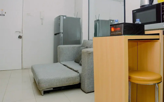 Beautiful and Cozy 2BR above Mall at Bassura City Apartment