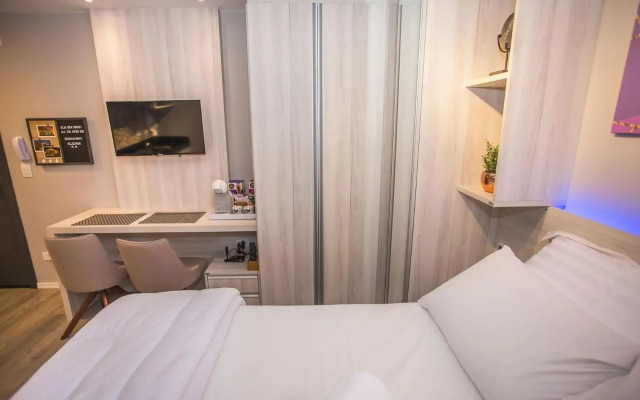 Studio Completo no Centro de Curitiba - ALL1021