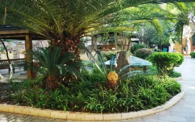Floral Hotel·Kunming Aromatic Garden hotel (Kunming Guandu Ancient Town)