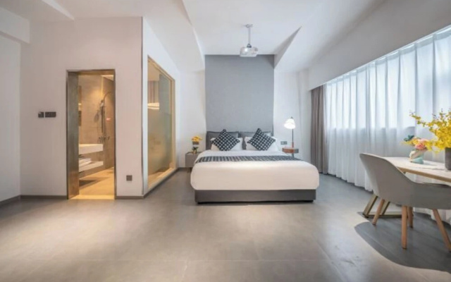 Zhiling Homestay (Five Star Street City Center) – Guest Rooms – Liuzhou