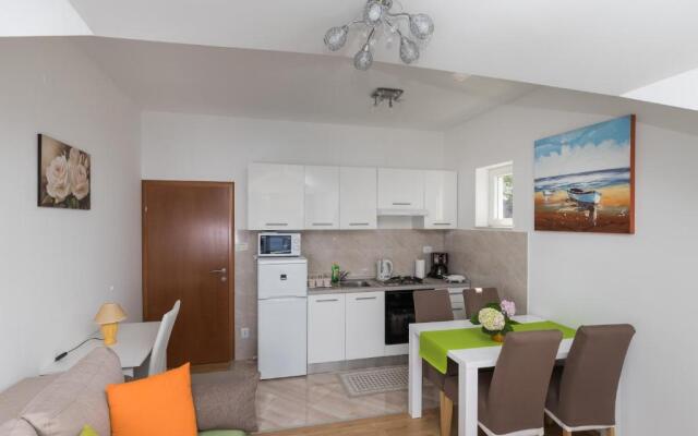 Apartments Lea