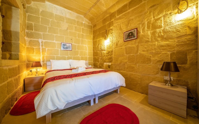 Ta' Pinu B&B