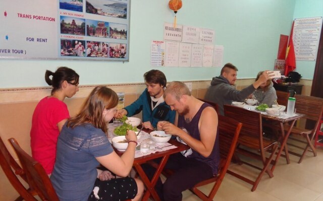 Banana Homestay  Hostel