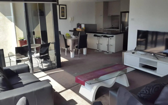 Dockland View Apartment