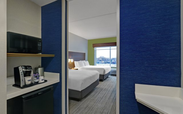 Holiday Inn Express & Suites Collingwood, an IHG Hotel