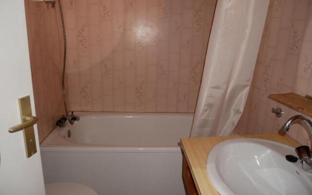 Cauterets: studio 4 personnes idéalement situé.