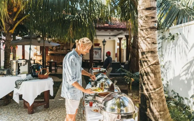 Antonio Garden Hotel