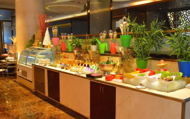 Crowne Plaza Yichang by IHG