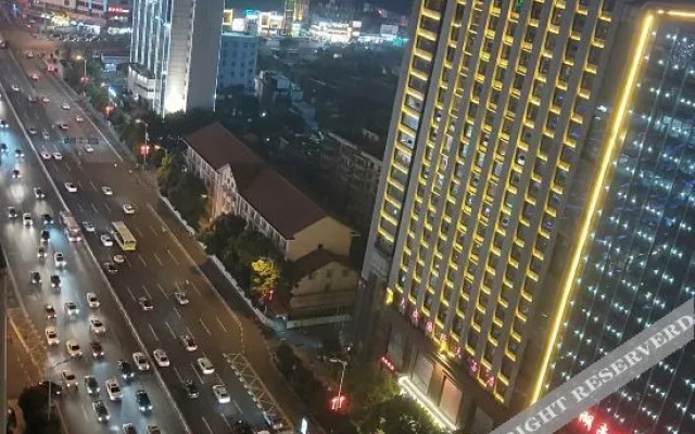 Bailuyuan Theme Inn