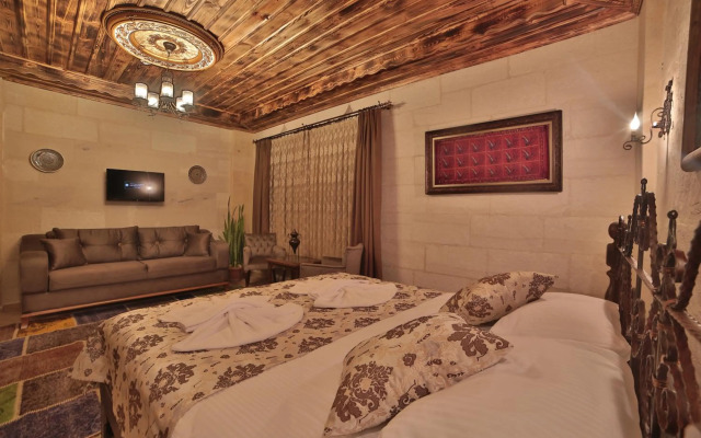 Caravanserai Inn Hotel