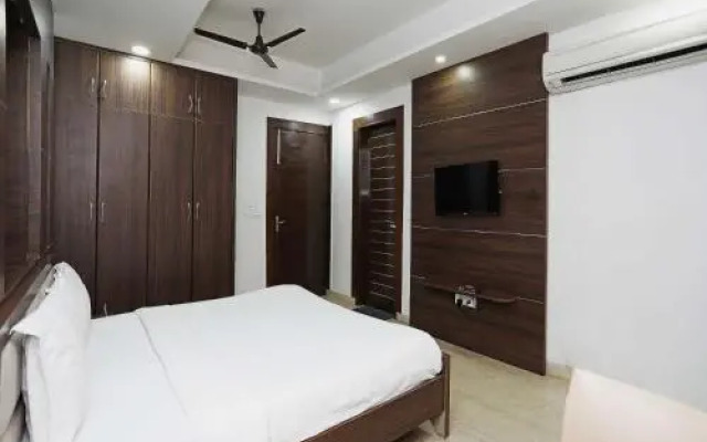 Hotel Pravin Executive by OYO Rooms