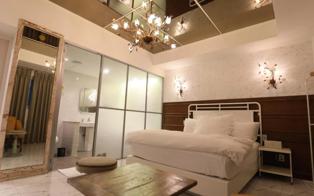 February Hotel Sungseo