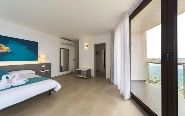 Caprice Skyline Aparthotel