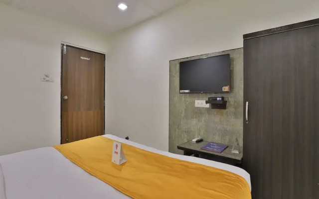 OYO 9591 Hotel Neel Kamal
