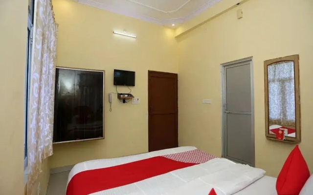 Sahani Guest House by OYO Rooms