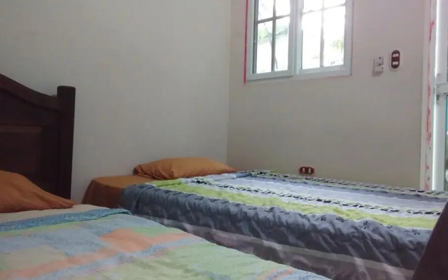 Green Jungle Hotel y Restaurante