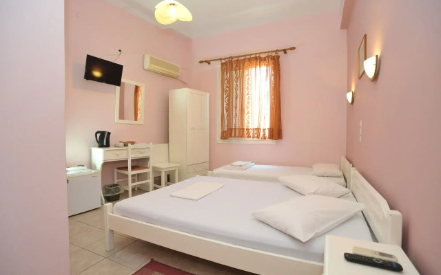 Hera Hotel
