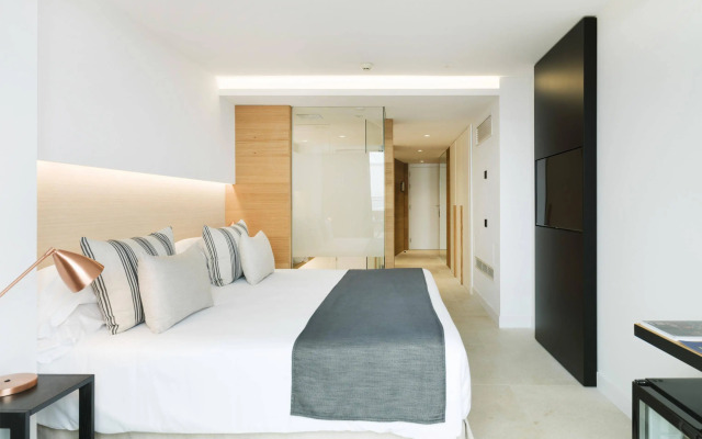 Nakar Hotel