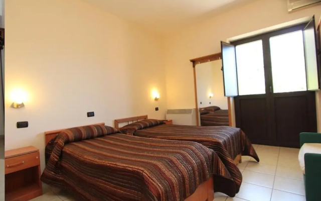 Hotel Ristorante La Rupe