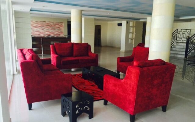 Al Amoria Furnished Apartments 4