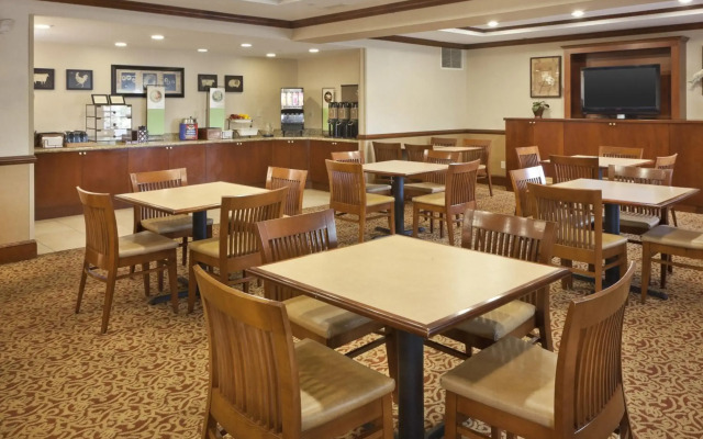 Spark by Hilton Woodbridge