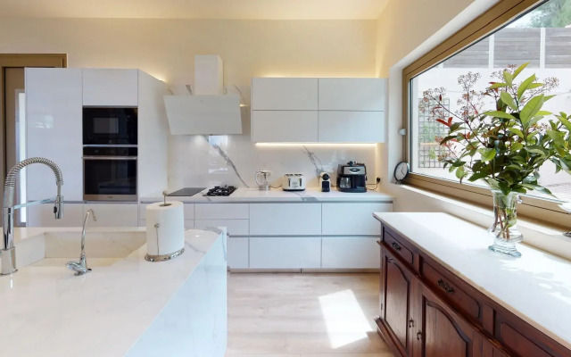Villa Blue Coast Lagonissi