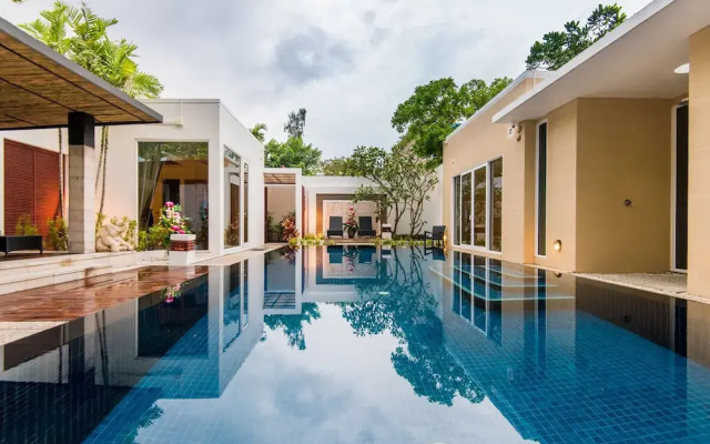 Excellence Beachfront Villa