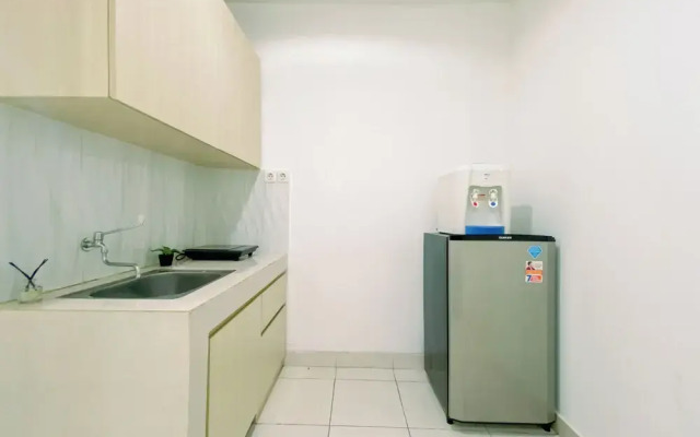 Comfort Living 1BR at Sentul Tower Apartment