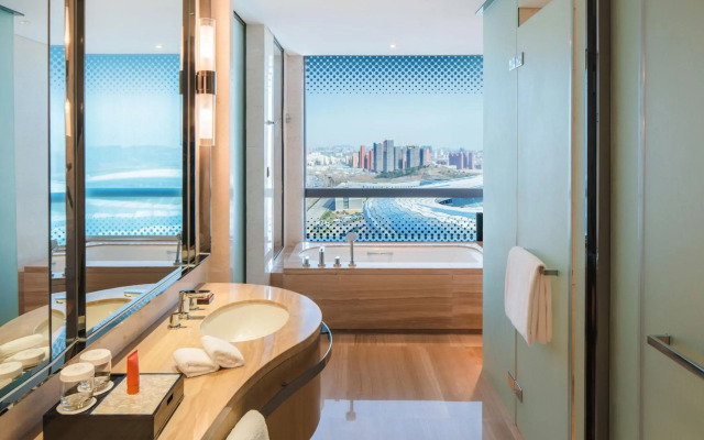 Crowne Plaza Dalian Sports Center by IHG