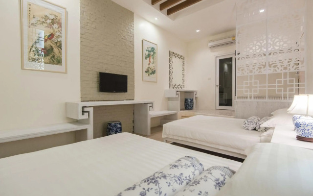 O'nya Phuket Hotel