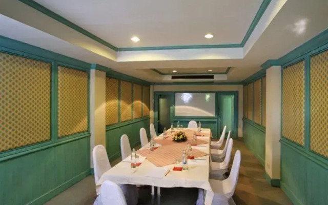 Suanthip Vana Resort