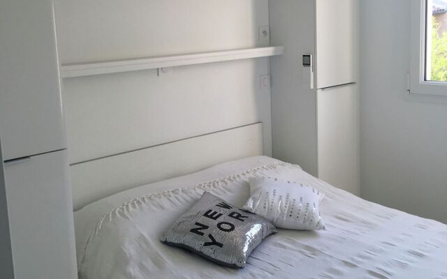 Modernized Apartment in Antibes With Terrace