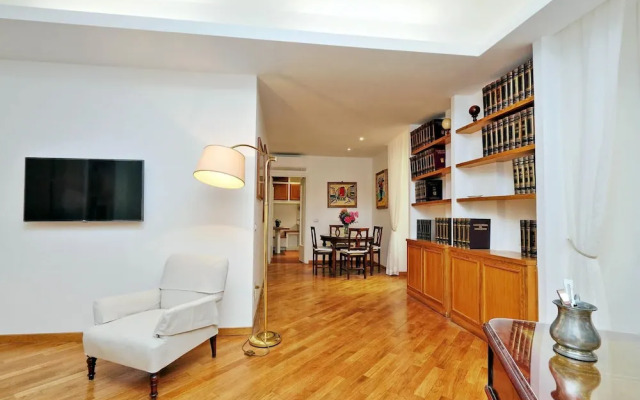 Rm-h501-banu21a2 - Navona Charme