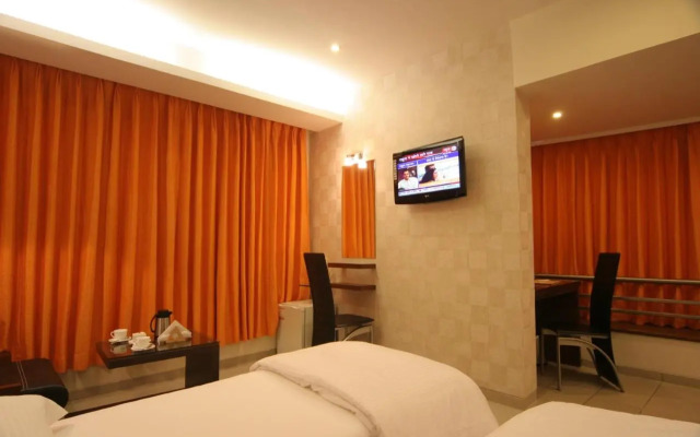 OYO Rooms RC Dutt Road