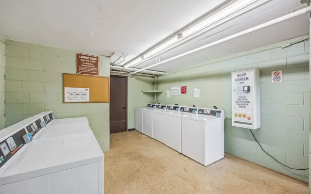Kuleana Club - 210