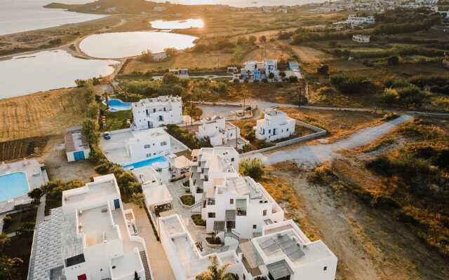 Melidron Hotel & Suites