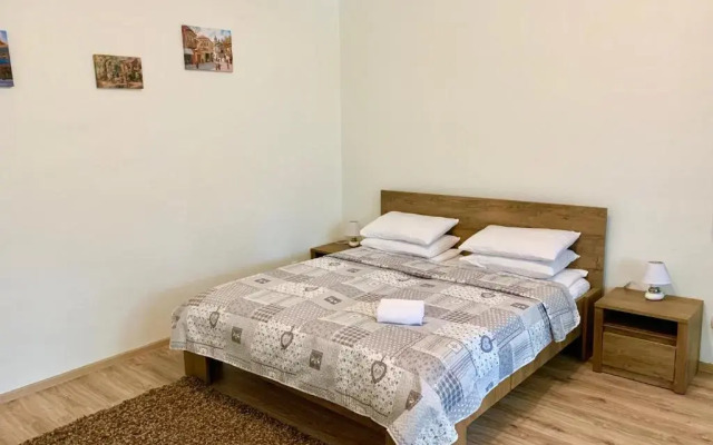 Guest House on Khandzteli 15