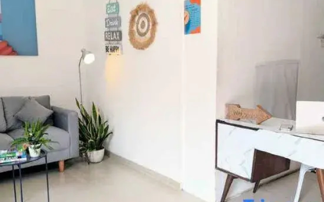 Homey Guesthouse Kertajaya (Syariah)