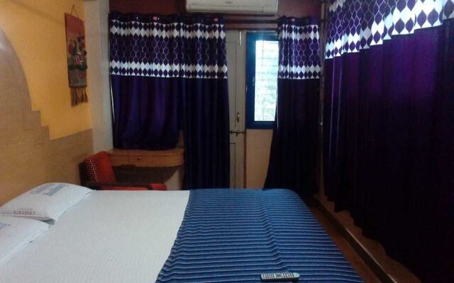 iROOMZ Chalukya Residency