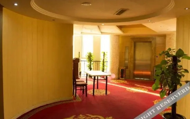 Riyuexing Business Hotel