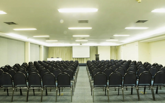 Summit Suítes Hotel Paulista