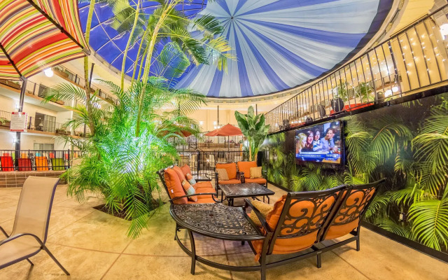 Holiday Inn Des Moines-Airport/Conf Center by IHG