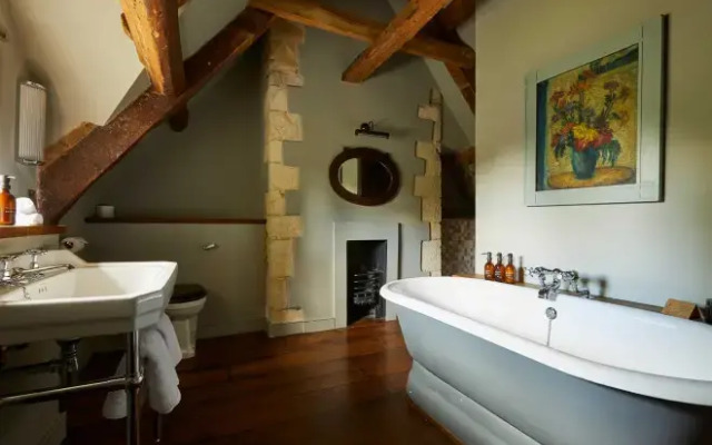 The Pig in the Cotswolds