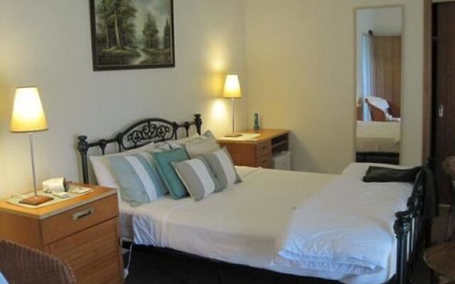 Yarrahapinni Homestead