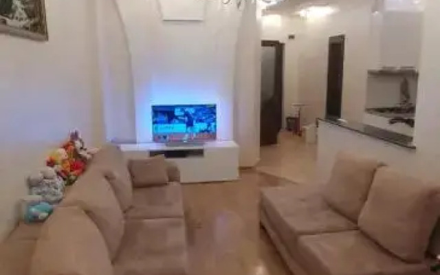 Apartment on Gorgiladze 114