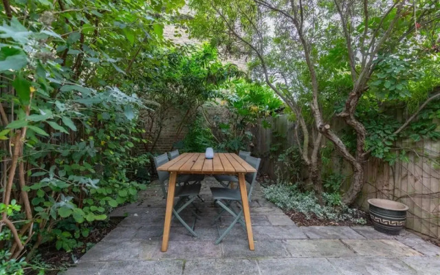 Serene & Stylish 1BD Flat - Tooting Bec!