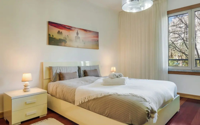IVIS Home By HR Madeira