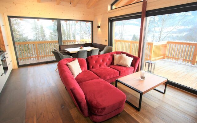 Gorgeous Chalet in Niedernsill with Garden